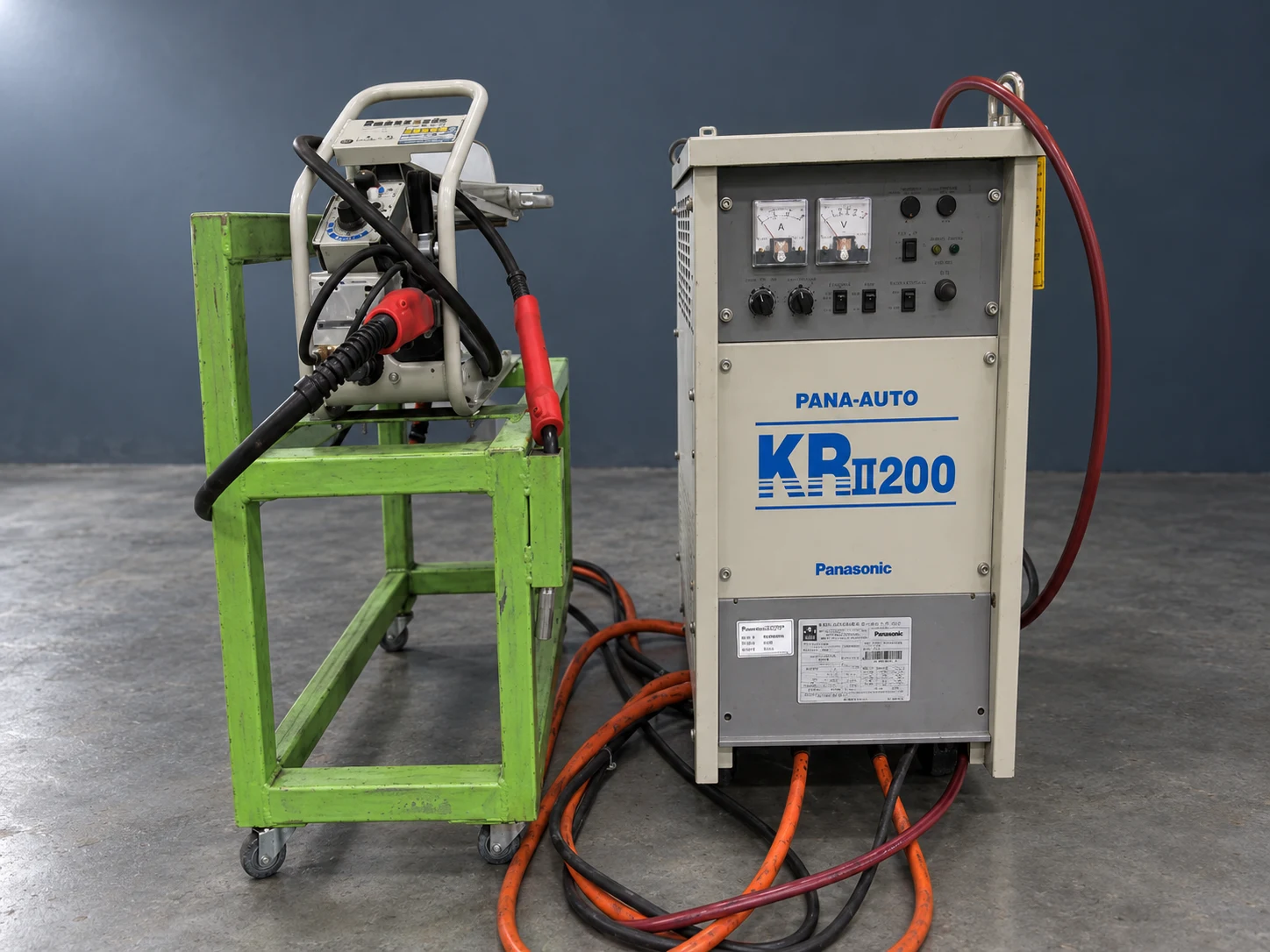 PANASONIC KRII200 untuk pengelasan mag co₂ di fasilitas Toyotomo